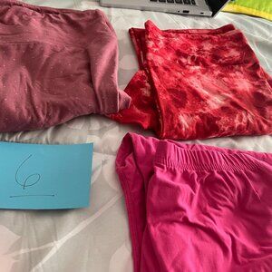 pink leggins